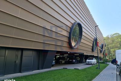 Spațiu comercial, de 72.9 mp, în Central - 4