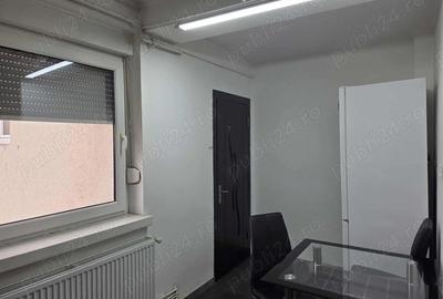 Apartament cu 3 camere decomandat în Central - 2