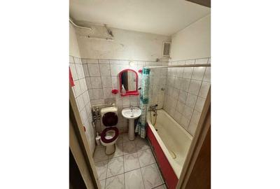 REA1026244 Apartament 3 camere Titan Decomandat - 8