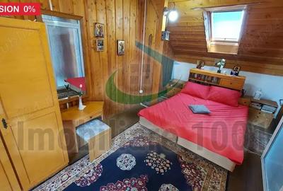 Casă cu 6 camere cu Teren 1658 Mp în Colțirea - 8