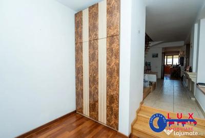 Casă cu 6 camere cu Teren 436 Mp în Central - 14