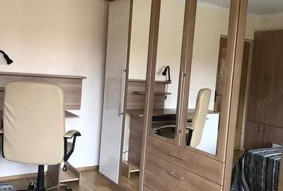 Apartament de inchiriat . - 4