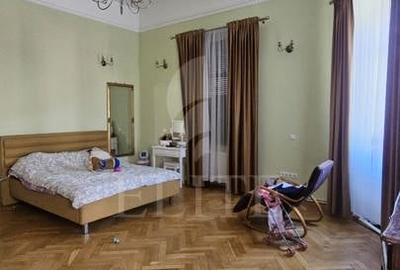 Apartament cu 2 camere decomandat în Central - 2