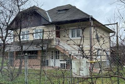 Casă cu 3 camere în Central - 3