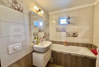 Apartament Deosebit, 5 Camere decomandat, 111mp, zona Piscina Sanziana - 9