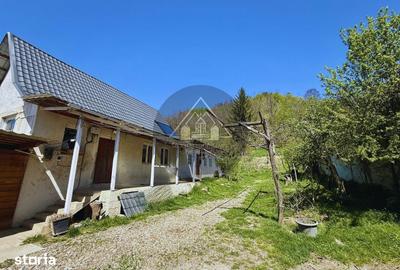 Casă cu 2 camere cu Teren 1414 Mp în Laslea - 16