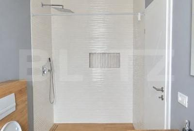 Casă cu 5 camere cu Teren 352 Mp în Giroc