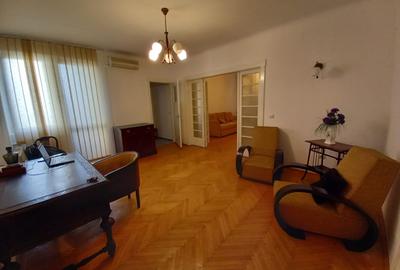 Apartament cu 3 camere semidecomandat, mobilat în Unirii - 14