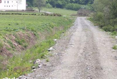 Teren de 2040 mp, în Sâmbăta de Sus - 2