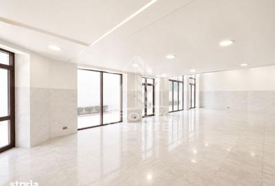 Spațiu comercial, de 466 mp, în Fabric