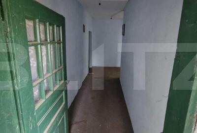 Casă cu 8 camere cu Teren 4200 Mp în Central - 9