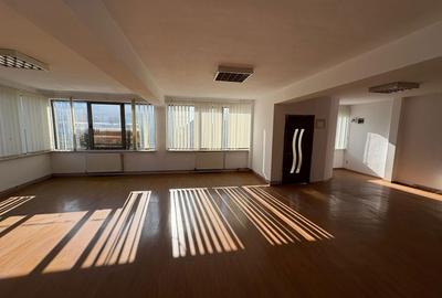 Spațiu comercial, de 840 mp, în Rovine - 3