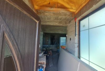 Casă cu 3 camere în Cazasu - 5