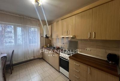 Apartament de închiriat 2 camere ,central George Cosbuc ,etaj 1 - 9