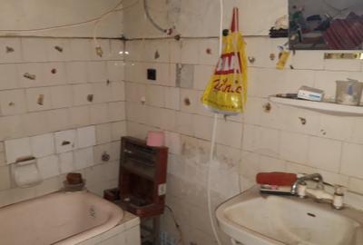 Municipiul Calarasi , ultracentral, casa , teren 300 mp, 100000 Euro - 8