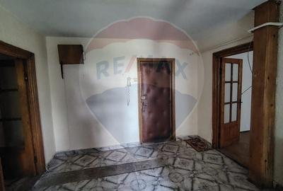 Apartament cu 3 camere decomandat în Central - 2