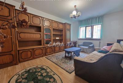 Inchiriere apartament 2 camere, Str. Progresului (Piata mic Inchiriere apartament 2 camere, Str. Progresului (Piata mic - 3