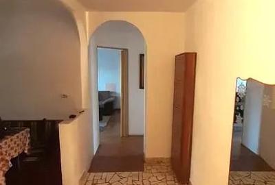 Apartament cu 2 camere semidecomandat, mobilat în Bucovina - 4