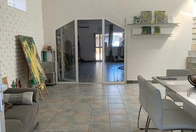 Vand casa spatioasa in Micalaca,Arad