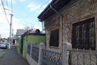 Municipiul Calarasi , ultracentral, casa , teren 300 mp, 100000 Euro - 4