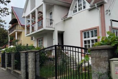 Casă cu 7 camere cu Teren 600 Mp în Decebal - 13