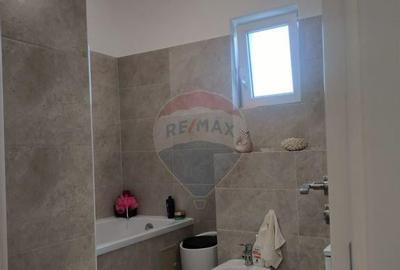 Casă cu 3 camere cu Teren 500 Mp în Sâncraiu de Mureș - 9