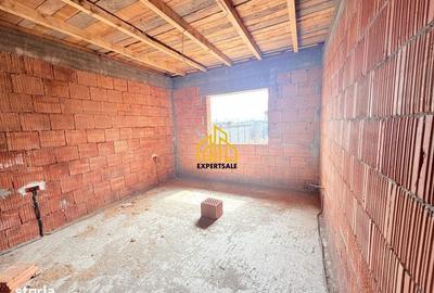 Casă cu 4 camere în Ordoreanu - 11