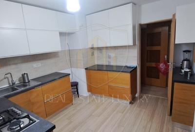 Apartament cu 4 camere decomandat, mobilat în Apărătorii Patriei - 2