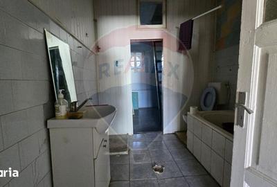 Casă cu 5 camere cu Teren 322 Mp în Central - 6