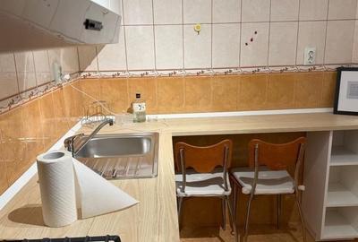Apartament cu 3 camere semidecomandat în Grivița - 4