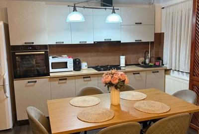 Apartament cu 3 camere decomandat în Șelimbăr - 4