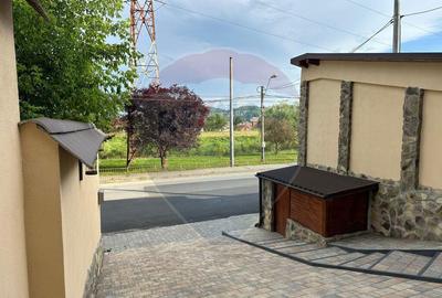 Casa noua, cu piscina, 4 dormitoare complet finisata si ... Casa noua, cu piscina, 4 dormitoare complet finisata si ... - 5