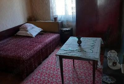 Casă cu 5 camere cu Teren 1750 Mp în Central - 5