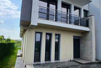 Casă cu 5 camere cu Teren 256 Mp în Corbeanca - 2