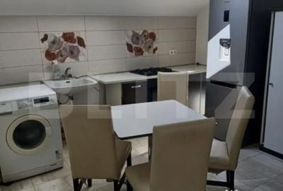 Casă cu 5 camere cu Teren 100 Mp în Central - 1