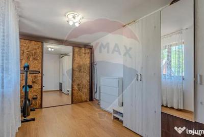 Casă cu 5 camere cu Teren 540 Mp în Ucea - 8