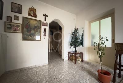 Casa  - de vanzare - Zona Record - Sibiu - 11