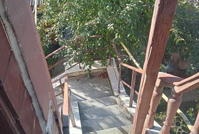 Casă cu 5 camere cu Teren 250 Mp în Central - 6