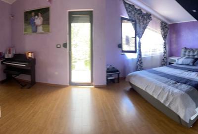 Casă cu 4 camere cu Teren 500 Mp în Central - 4