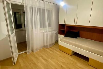 Apartament cu 2 camere decomandat în 1 Mai - 5