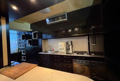 Apartament, 3 camere, decomandat, 74 mp, Centru, Zona KFC - 3
