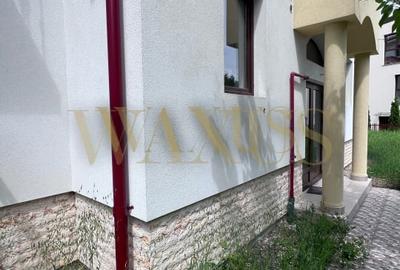 Casă individuală cu 10 camere cu Canalizare în Zorilor - 3