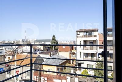 Casă individuală cu 8 camere cu Canalizare în 1 Mai - 25