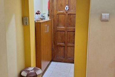 Apartament cu 3 camere decomandat în Prundu - 3