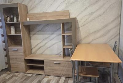 Garsonieră decomandată în Micro 40 - 8