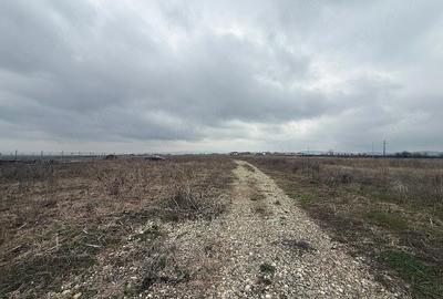 Teren de 674 mp, în Bod