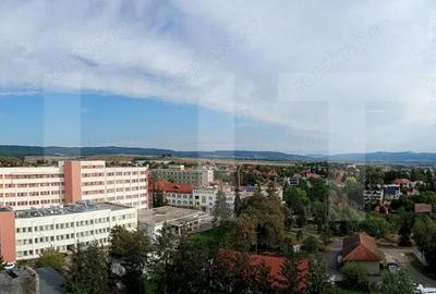 Apartament cu 3 camere decomandat în Spitalului - 3