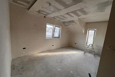 Casă cu 4 camere în Moșnița Nouă - 5