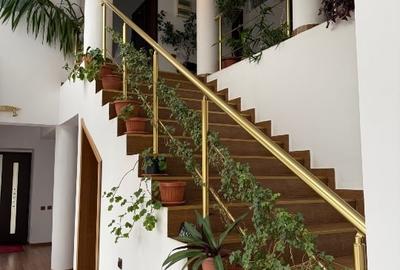 Casă individuală cu 7 camere cu Teren 320 Mp în Pantelimon - 11