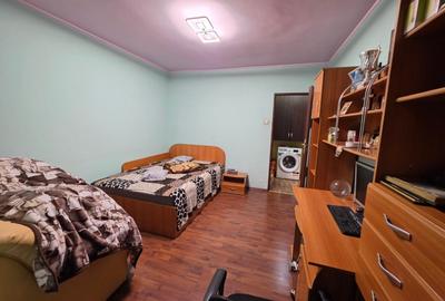 Apartament cu 3 camere semidecomandat, mobilat în Titan - 7